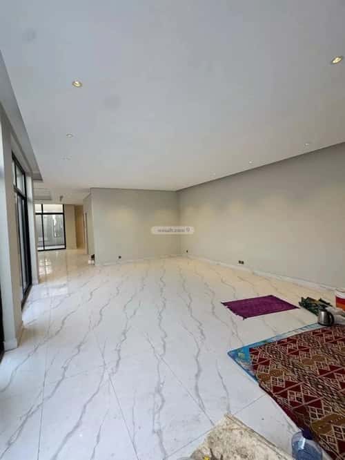 5 bedroom villa in Al Maizilah 13