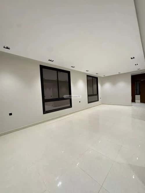 4 bedroom floor in Al Yarmouk 4