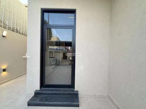 5 bedroom floor in Al Khaleej 8