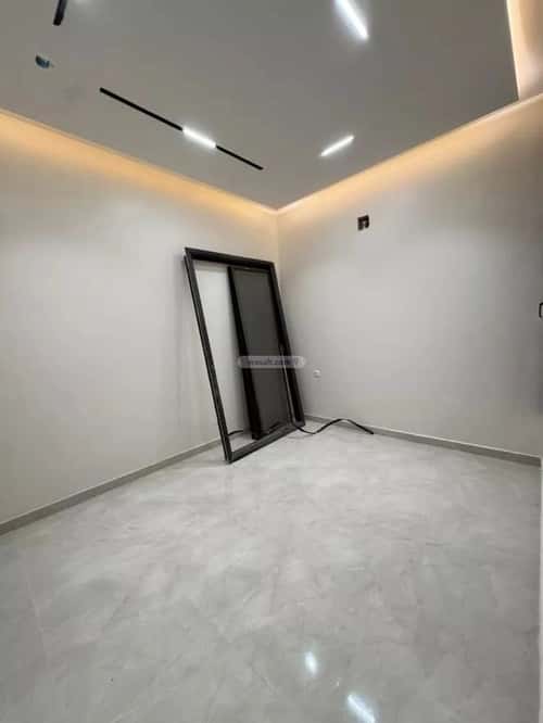 5 bedroom floor in Al Munsiyah 5