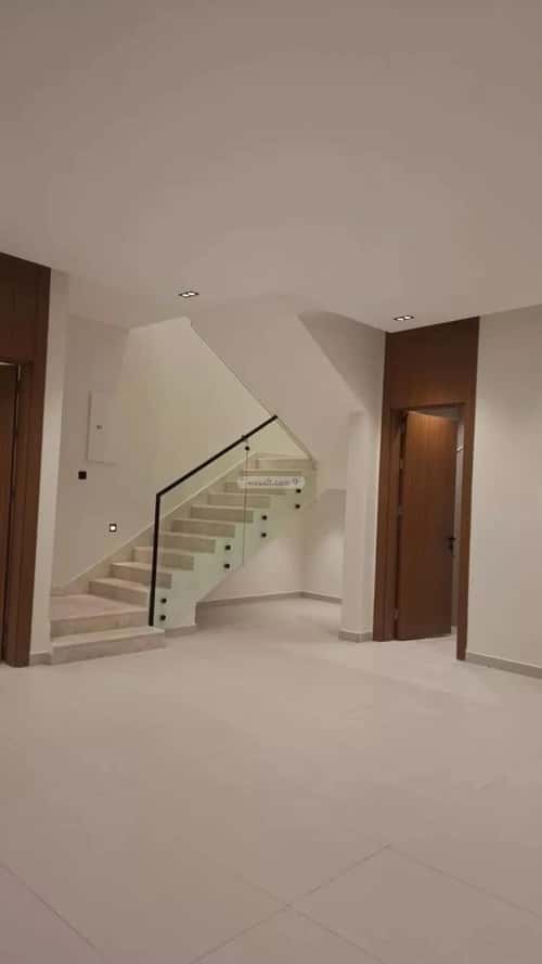 3 bedroom floor in Al Munsiyah 2