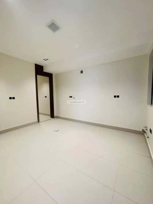 4 bedroom apartment in Al Khaleej, Riyadh 9