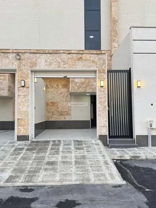 6 bedroom floor in Al Qadisiyah 1