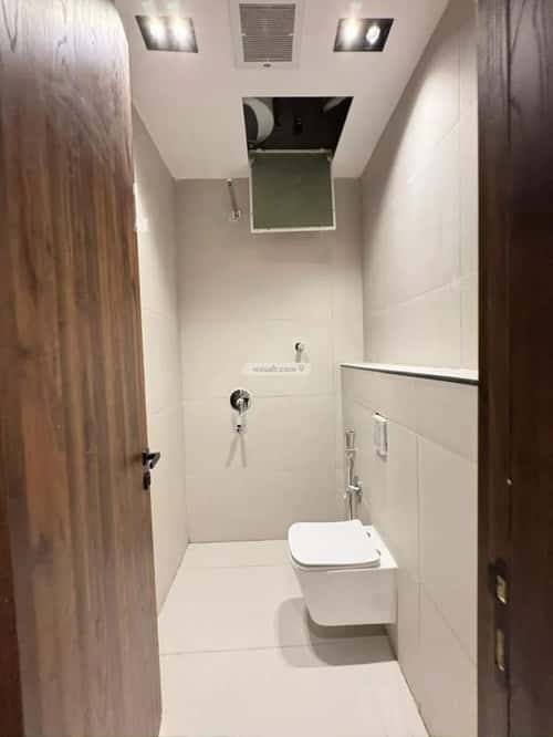 5 bedroom floor in Al Khaleej 3