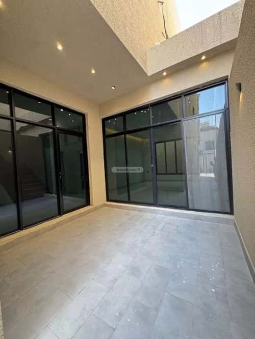 6 bedroom villa in Al Rimal 4