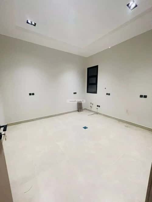 3 bedroom floor in Qurtubah 4