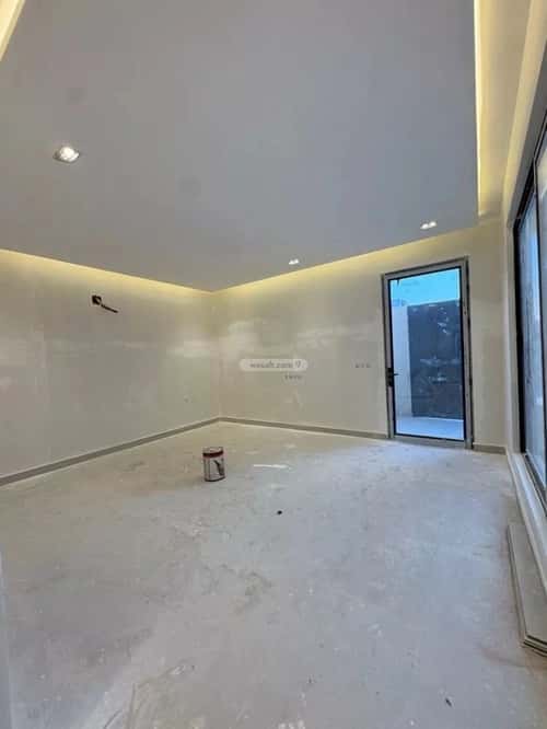 5 bedroom villa in Al Rimal 2