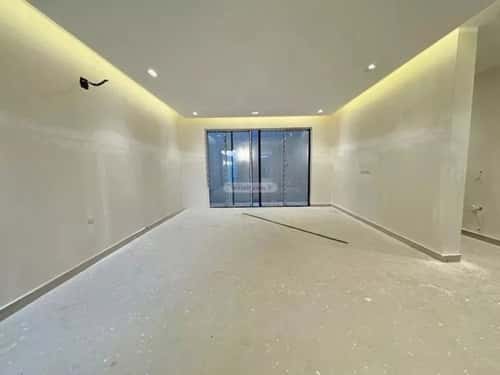 5 bedroom villa in Al Rimal 4