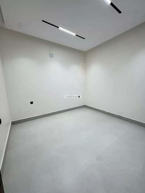 3 bedroom apartment in Al Maizilah 4