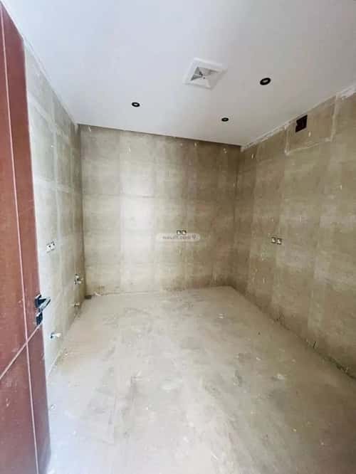 2 bedroom apartment in Al Maizilah 2