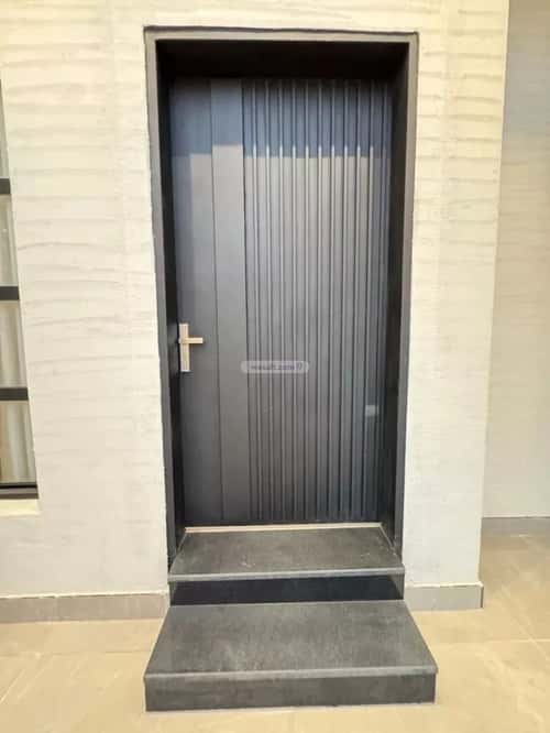 6 bedroom villa in Al Yarmouk 5