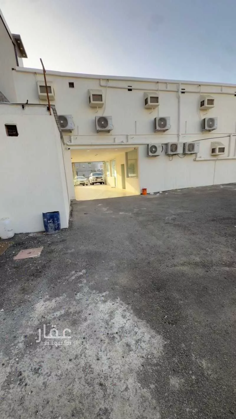 shop in Al Hamdaniyah, Jeddah 17