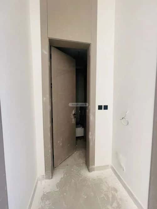 4 bedroom floor in Al Yarmouk 1