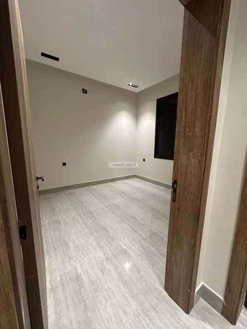 4 bedroom villa in Al Aridh 15