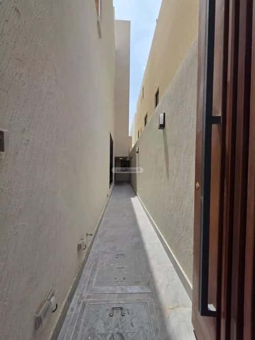 4 bedroom floor in Al Rimal 13