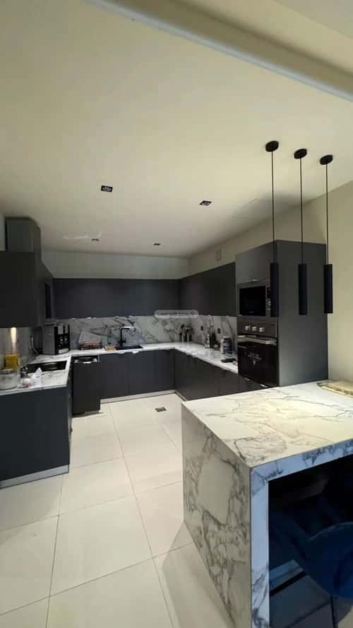 4 bedroom apartment in Al Olaya, Riyadh 9