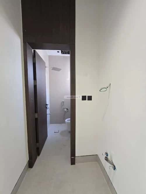 5 bedroom villa in Al Yarmouk 5