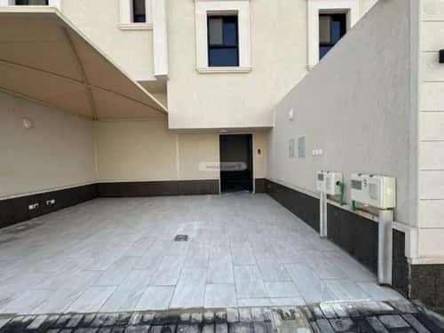 4 bedroom floor in Al Qadisiyah 5