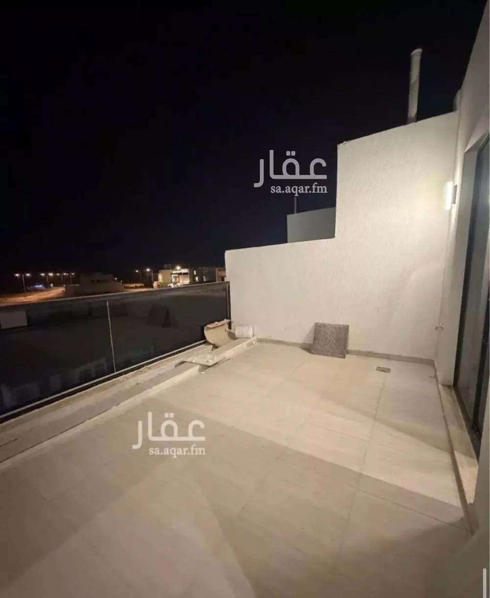 دور 4 غرف في الشرق 15