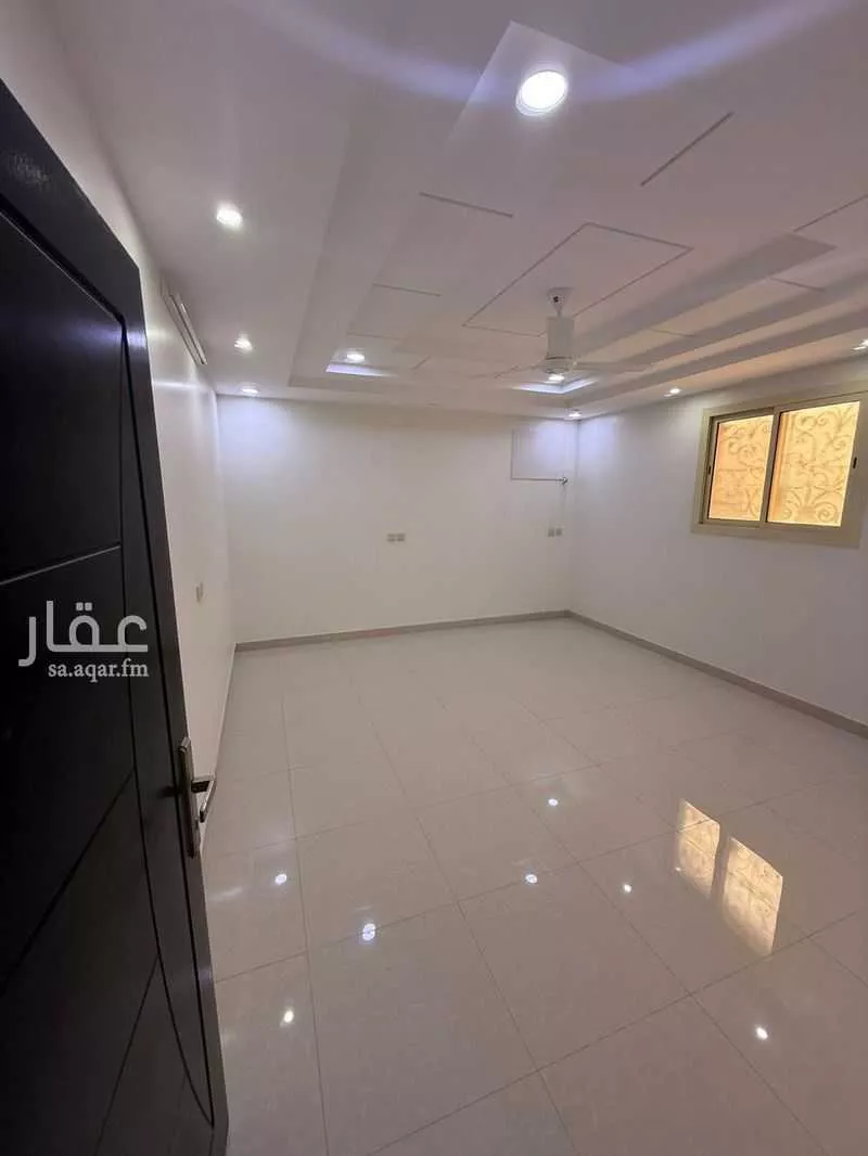 دور 4 غرف في السعادة 12