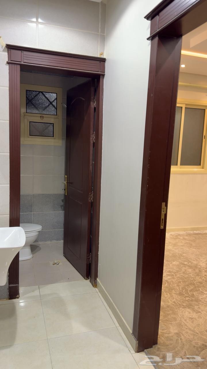 شقة 4 غرف في القادسية 4