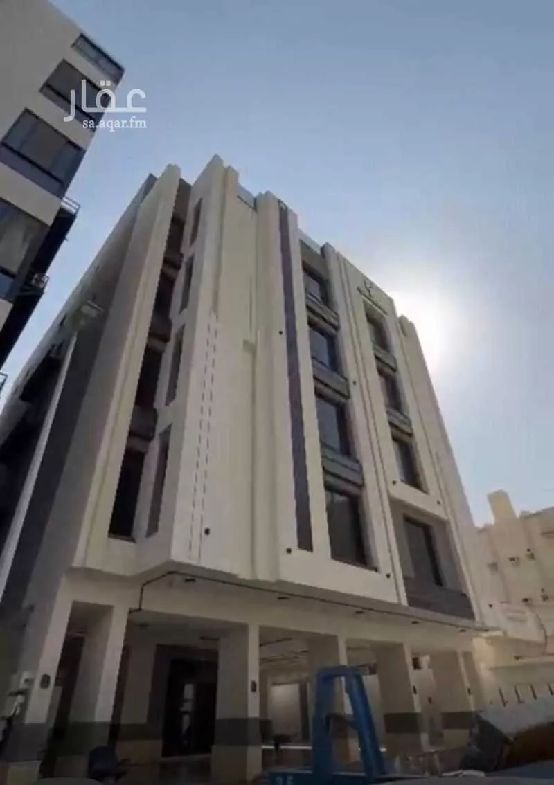 3 bedroom apartment in Al Safa