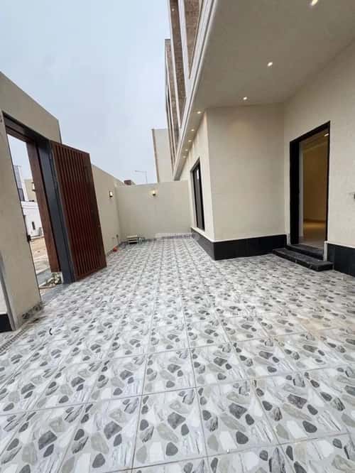 5 bedroom villa in Al Rimal 4