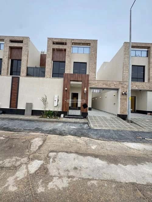 5 bedroom villa in Al Rimal 15