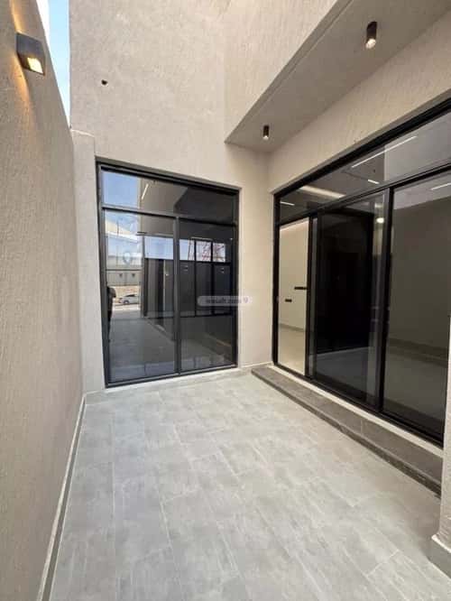 4 bedroom villa in Al Bayan, Riyadh 10