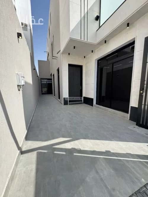 4 bedroom villa in Al Bayan, Riyadh 13