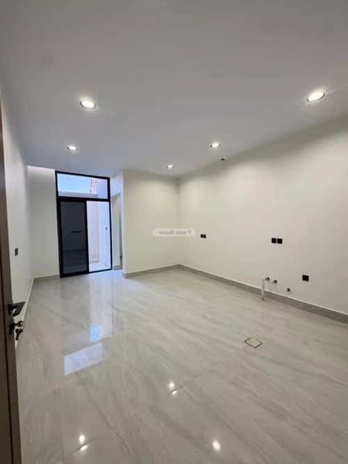 4 bedroom villa in Al Bayan, Riyadh 4