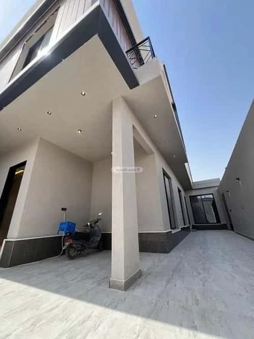 5 bedroom villa in Al Rimal 6