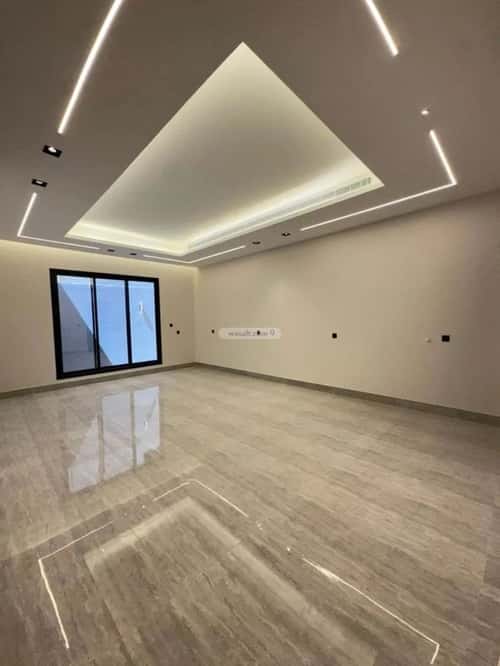 5 bedroom villa in Al Aridh 10