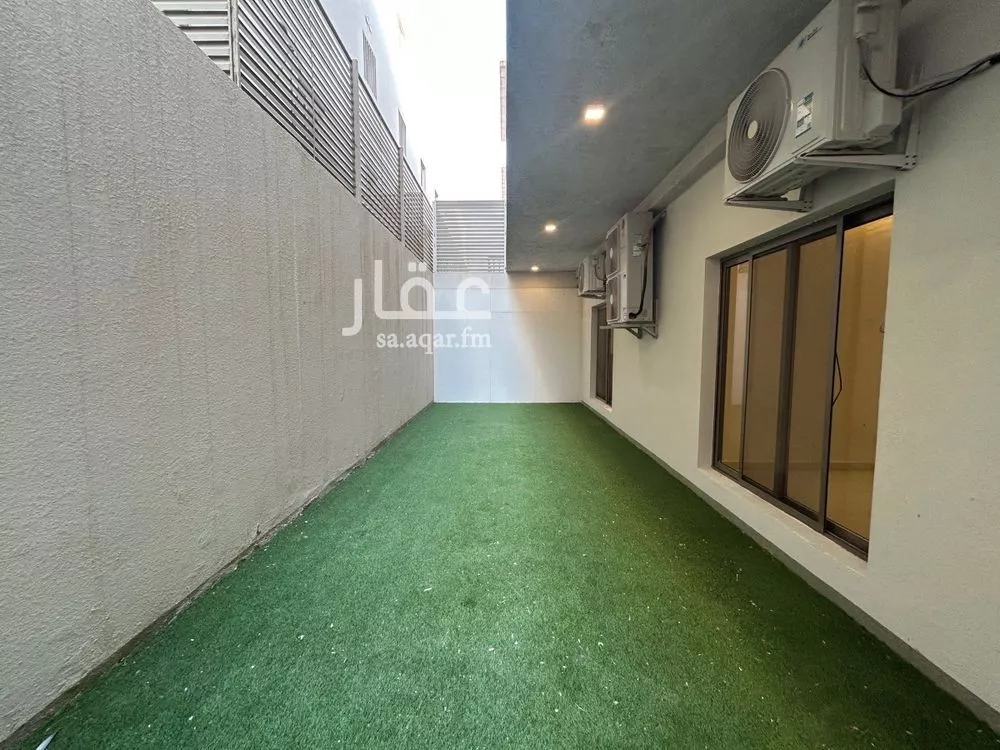 3 bedroom apartment in Al Yasmin 9