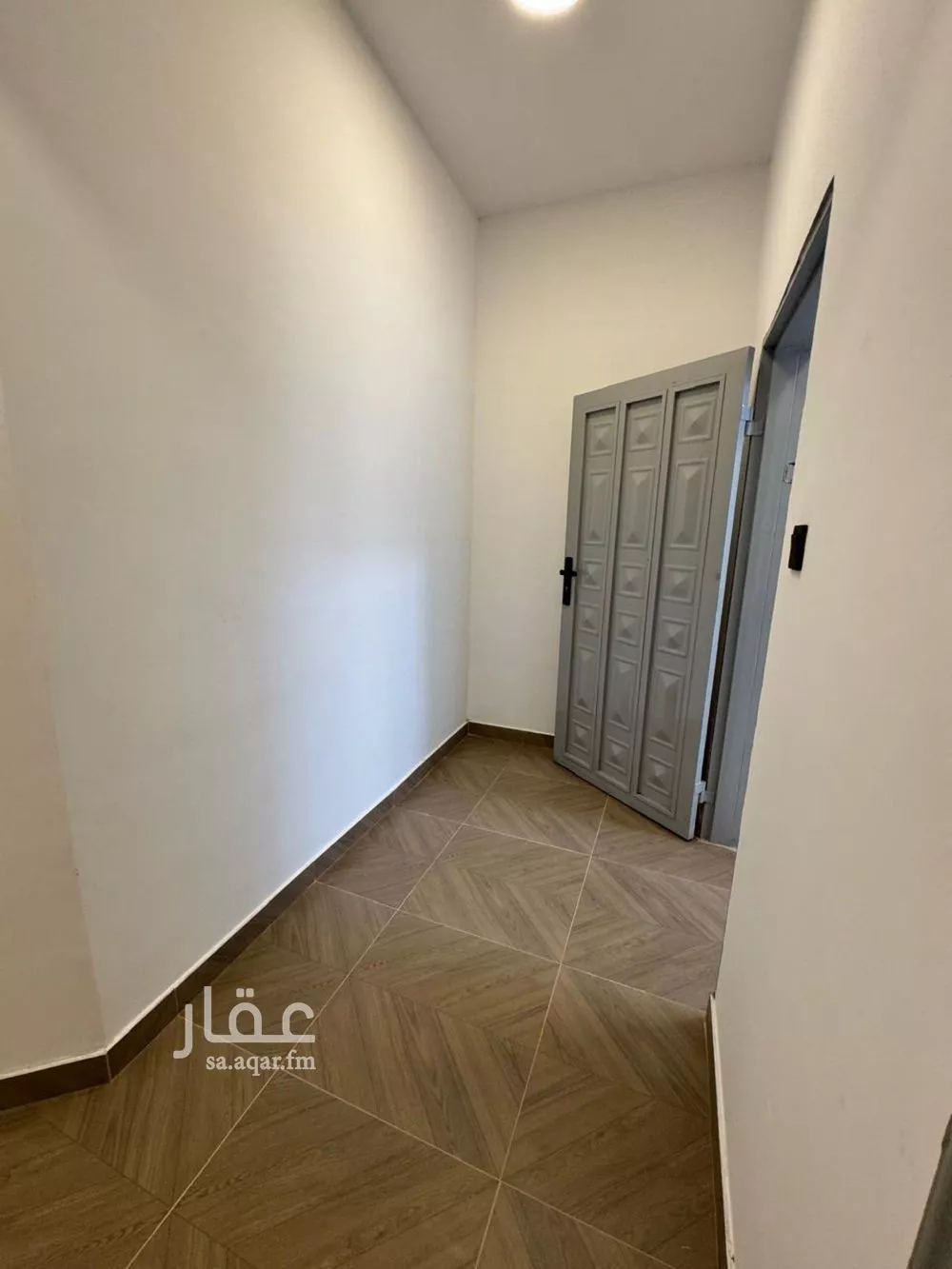 دور 4 غرف في الملز 9