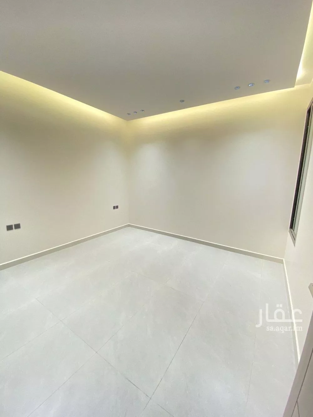 5 bedroom floor in Dirab 16