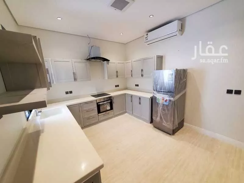 3 bedroom floor in Al Maseef 28