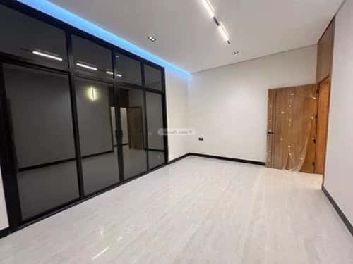 5 bedroom villa in Al Rimal 3
