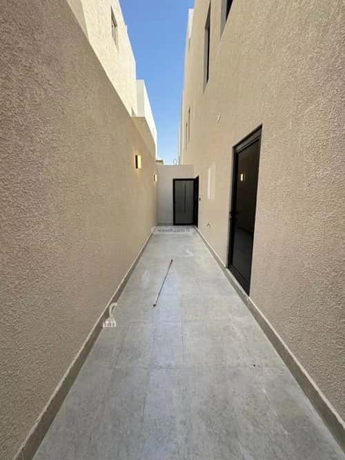 5 bedroom floor in Al Munsiyah 1