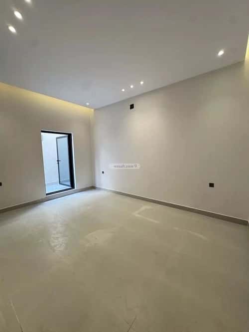 5 bedroom floor in Al Munsiyah 2