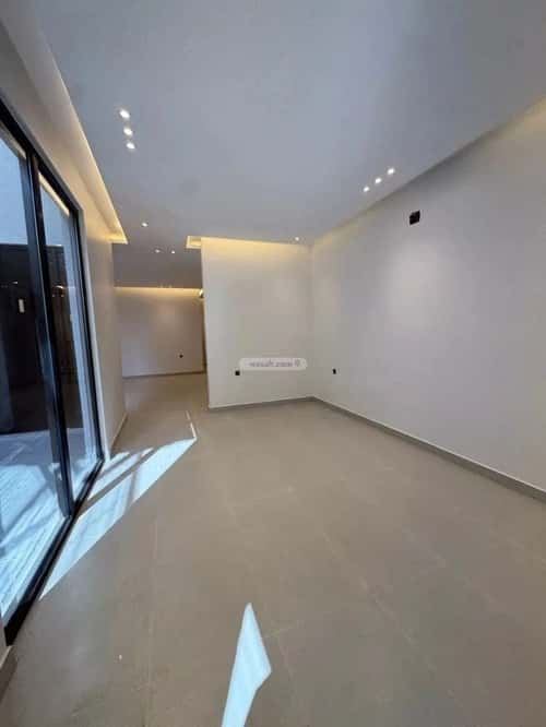 5 bedroom floor in Al Munsiyah 15