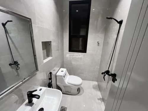 5 bedroom villa in Al Maizilah 1