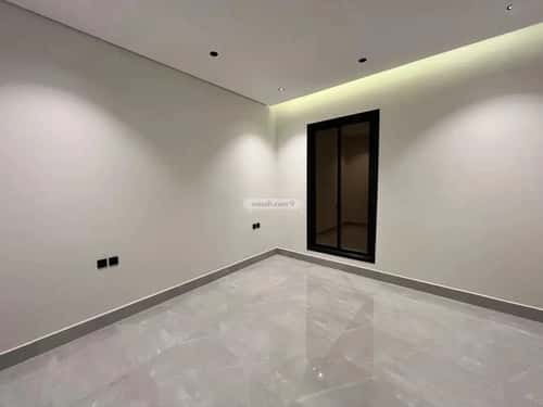 5 bedroom villa in Al Maizilah 4