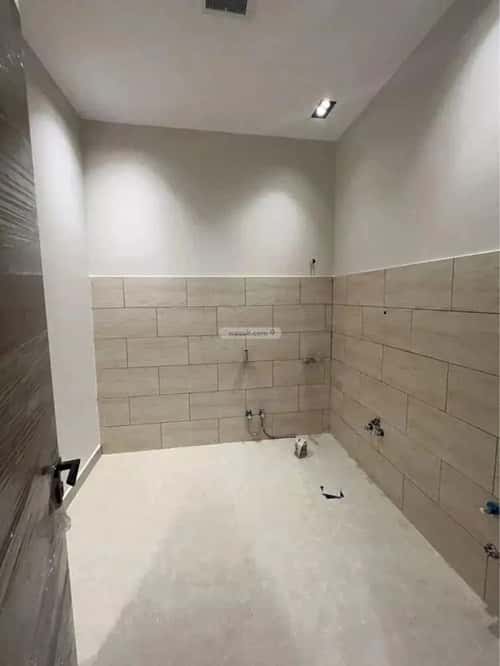 6 bedroom villa in Al Yarmouk 4