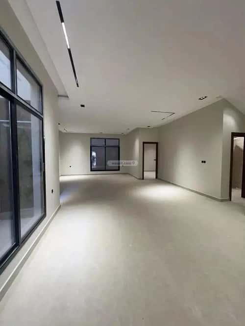 6 bedroom villa in Al Yarmouk 8