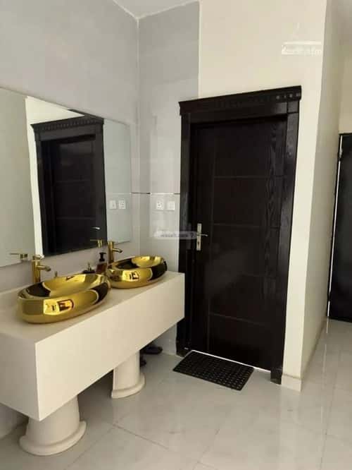 فيلا 6 غرف في المهدية 3