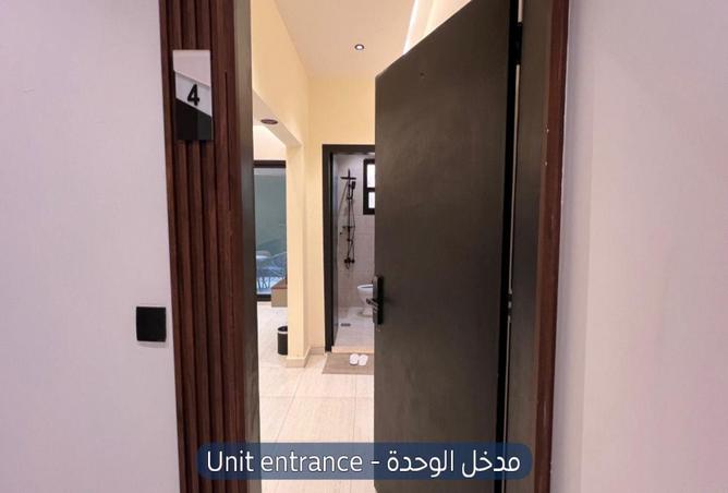 شقة 1 غرف في العقيق 2