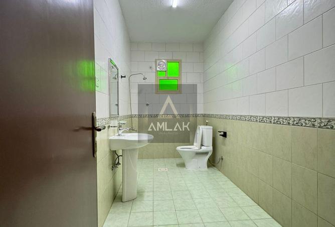 2 bedroom apartment in Al Malqa 3