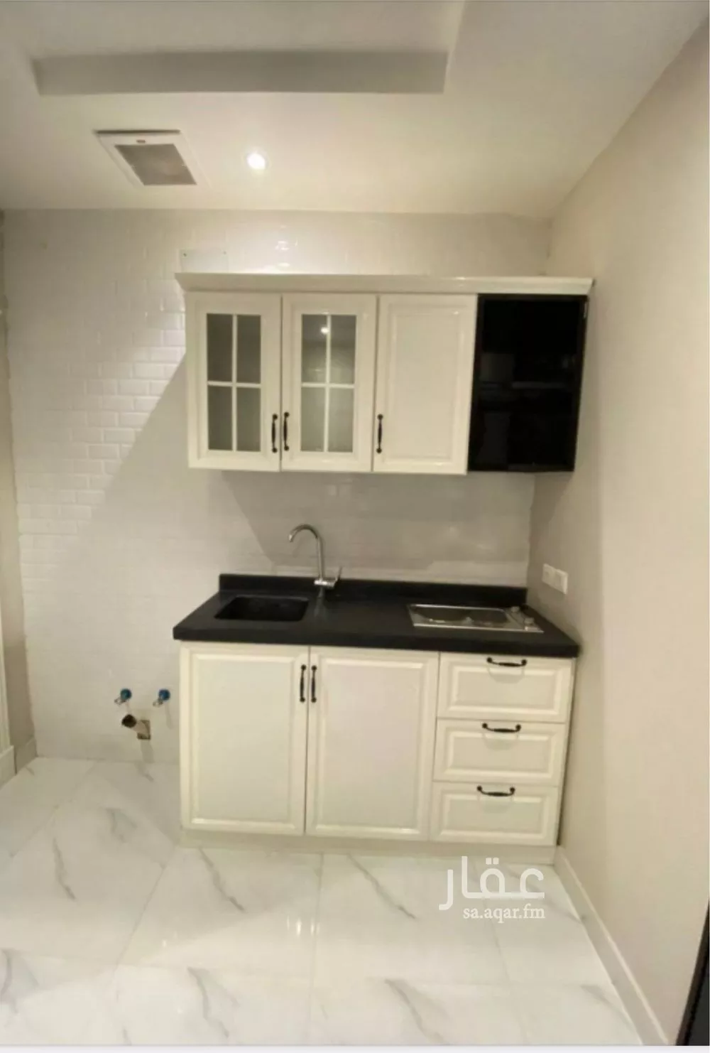 2 bedroom apartment in Al Malqa 6