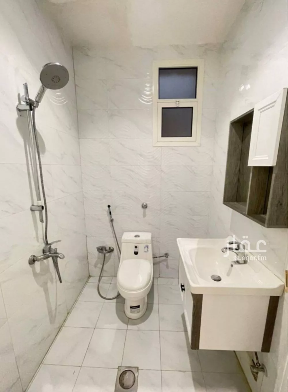 2 bedroom apartment in Al Malqa 7